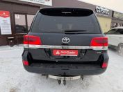 Toyota Land Cruiser 200 Фото № 4 из 4