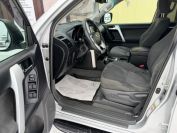 Toyota Land Cruiser 150 Фото № 15 из 25