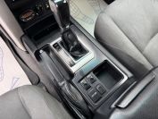 Toyota Land Cruiser 150 Фото № 19 из 25