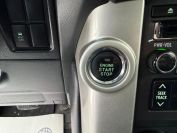 Toyota Land Cruiser 150 Фото № 21 из 25