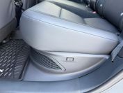 Lexus RX500h F Performance + Фото № 23 из 29