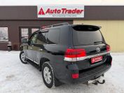 Toyota Land Cruiser 200 Фото № 6 из 28