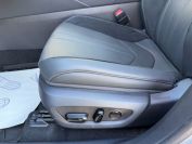 Lexus RX500h F Performance + Фото № 30 из 38