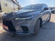 Lexus RX500h F Performance + Фото № 15 из 38