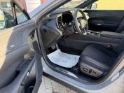 Lexus RX500h F Performance + Фото № 28 из 38