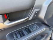 Toyota 4Runner Limited Фото № 26 из 36