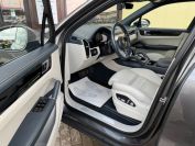 Porsche Cayenne Фото № 20 из 31