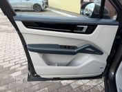 Porsche Cayenne Фото № 21 из 31