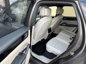 Porsche Cayenne Фото № 17 из 31