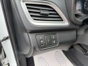 Hyundai Solaris 1.6 Фото № 16 из 23