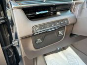 Cadillac Escalade Sport Фото № 29 из 33