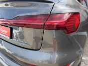 Audi E-Tron Sportback 55 Quattro Фото № 7 из 34