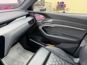Audi E-Tron Sportback 55 Quattro Фото № 32 из 34