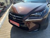 Lexus NX200T Фото № 7 из 18