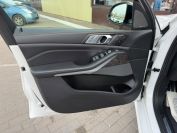 BMW X7 xDrive30d Фото № 21 из 30