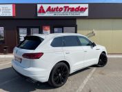 Volkswagen Touareg 3.0TDI R-Line Фото № 4 из 27