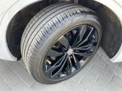 Volkswagen Touareg 3.0TDI R-Line Фото № 9 из 27