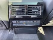 Volkswagen Touareg 3.0TDI R-Line Фото № 16 из 27