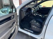 Porsche Cayenne Coupe Фото № 20 из 34