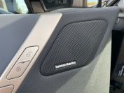 BMW iX xDrive40 Фото № 33 из 44