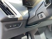 BMW iX xDrive40 Фото № 36 из 44