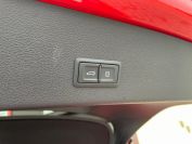 Audi E-Tron Sportback 50 Фото № 16 из 32