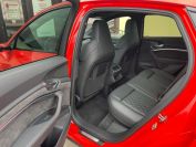 Audi E-Tron Sportback 50 Фото № 18 из 32