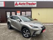Lexus NX300 Фото № 3 из 29