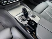 BMW 530d xDrive Фото № 29 из 36