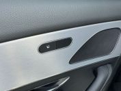 Mercedes-Benz GLE 300d Фото № 20 из 29